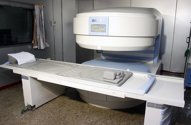 Karnak | Radiology & Laboratory